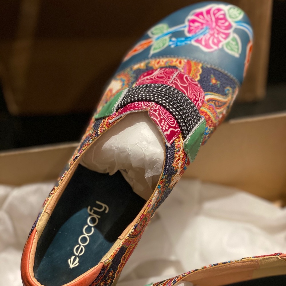 Socofy Leather Shoes Worn once, original box.